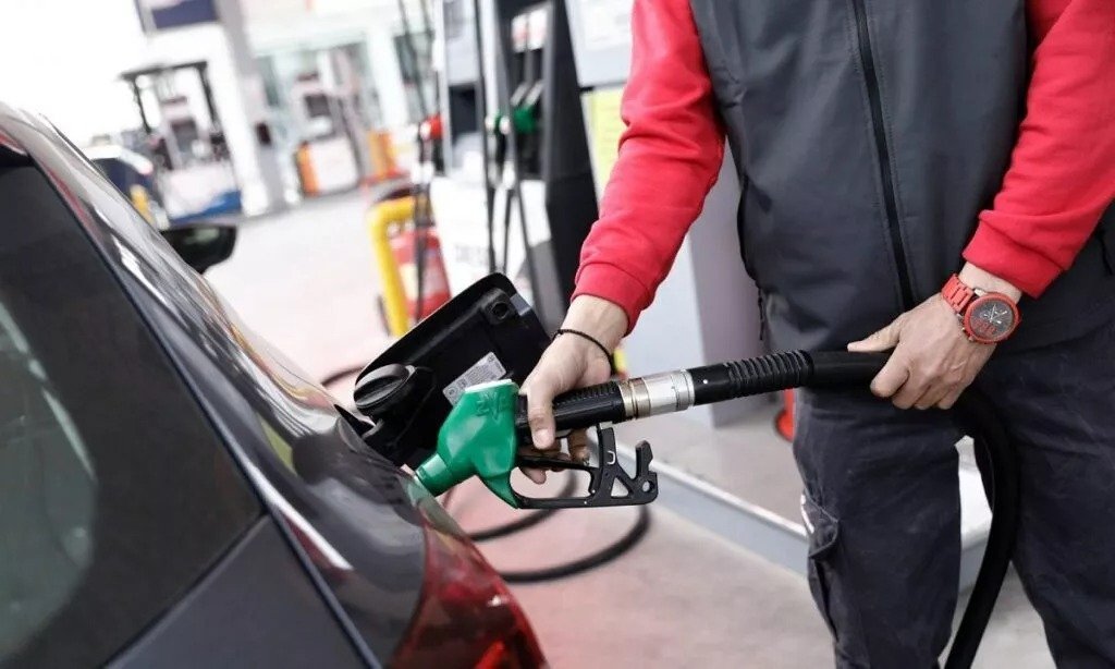 塞浦路斯柴油价格预计飙升至2.20欧元/升，高位或持续至2027年中 新闻配图